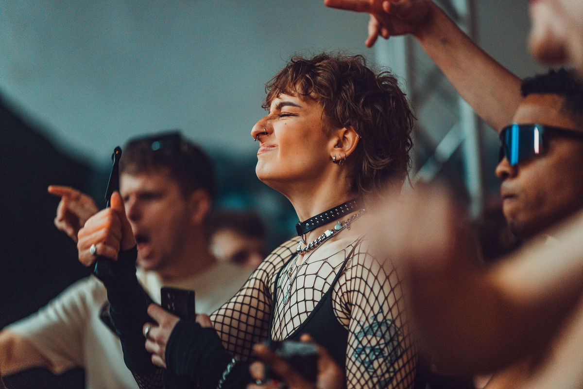 Loading... just a sec